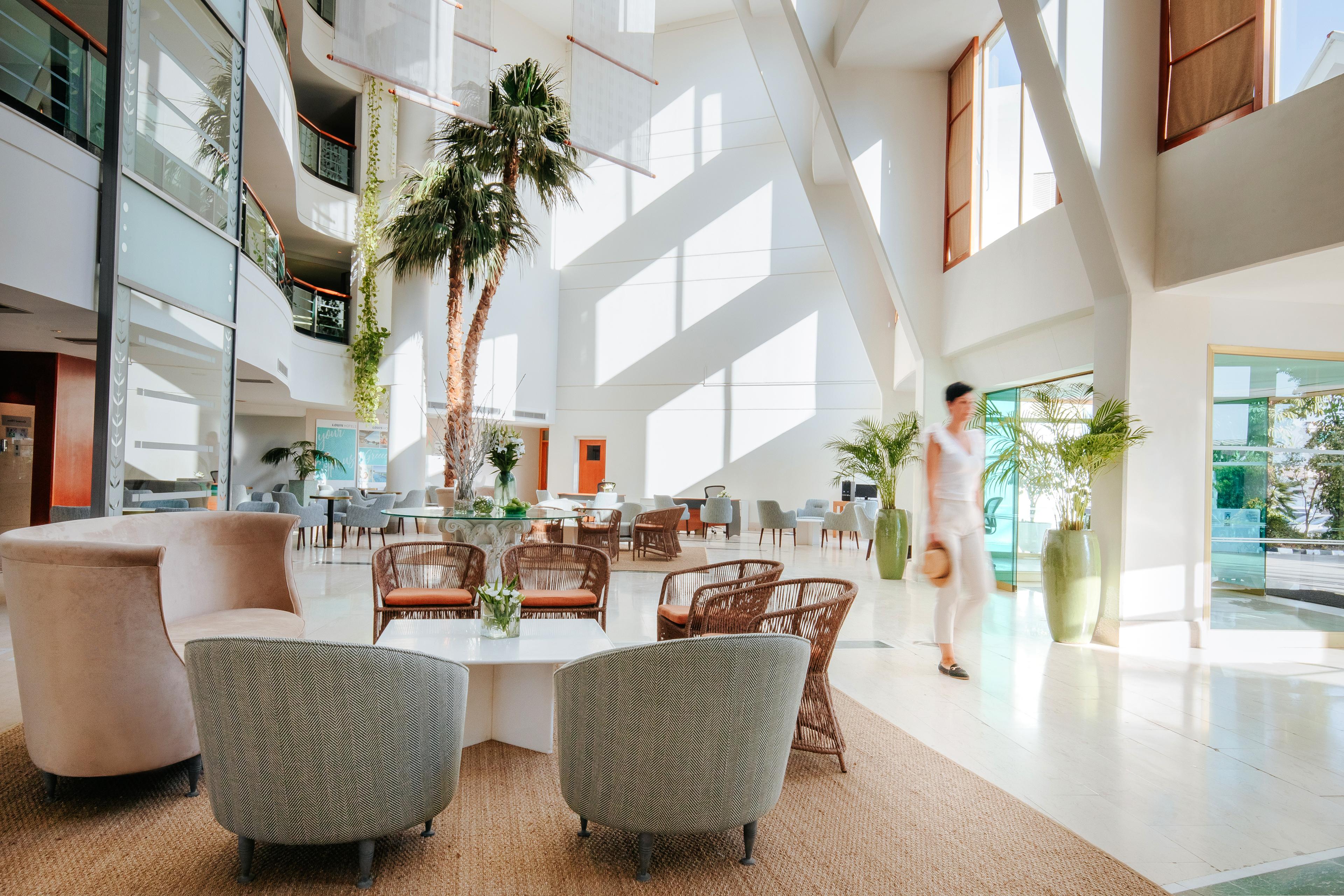 Louis Imperial Beach Пафос Екстериор снимка