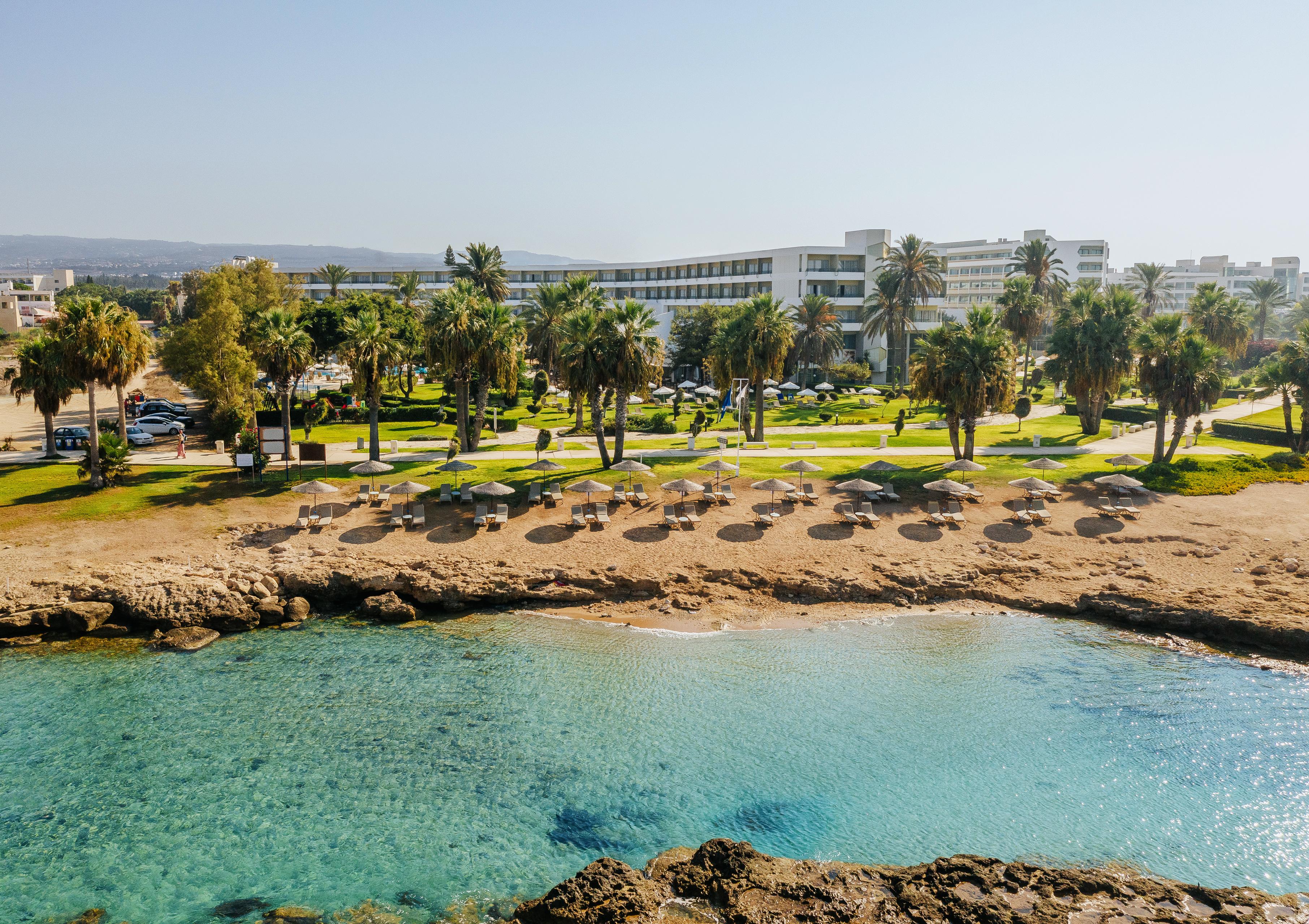 Louis Imperial Beach Пафос Екстериор снимка