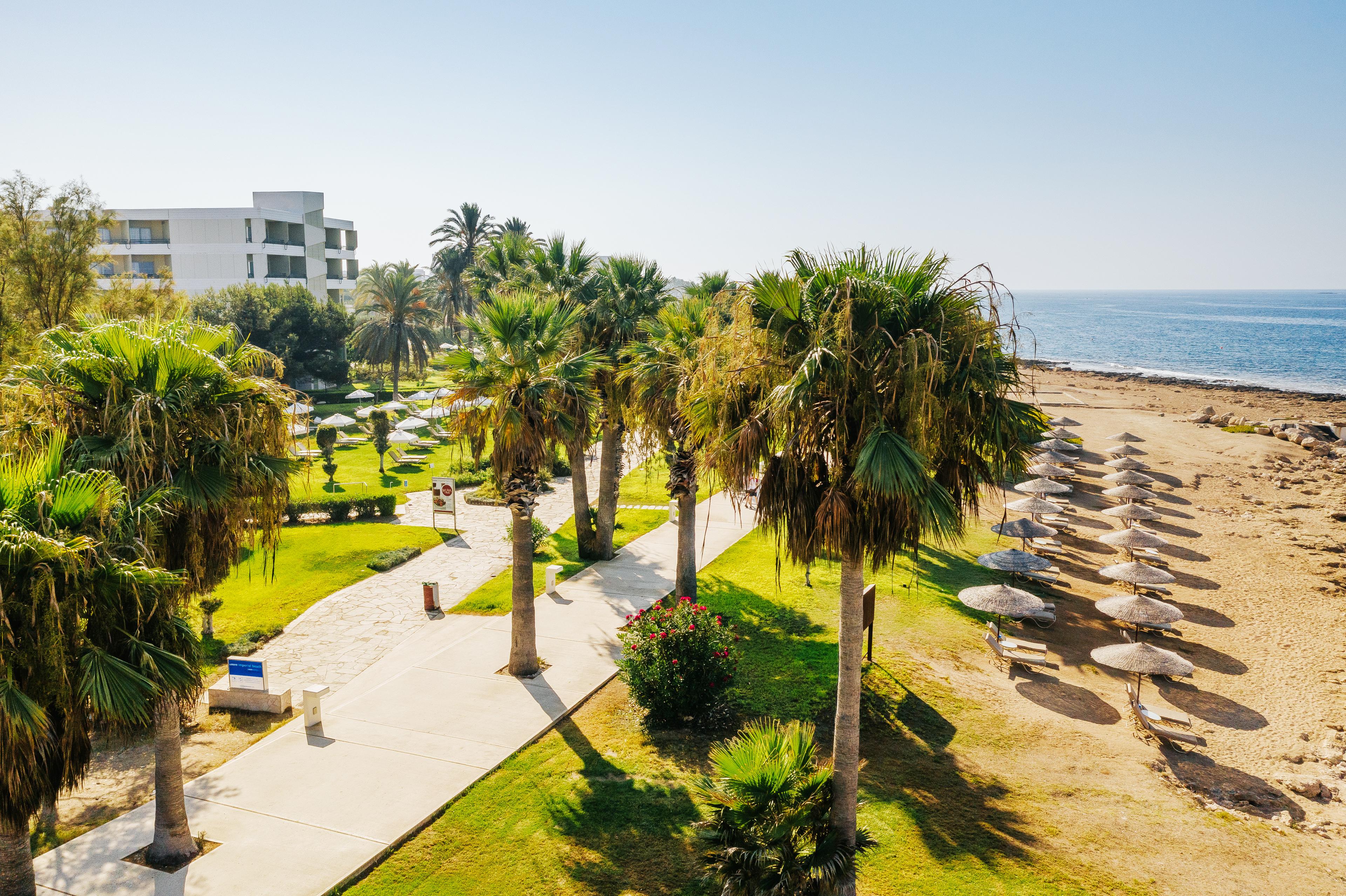 Louis Imperial Beach Пафос Екстериор снимка